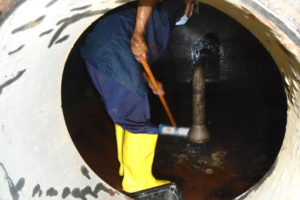 water tank cleaning and maintenance
